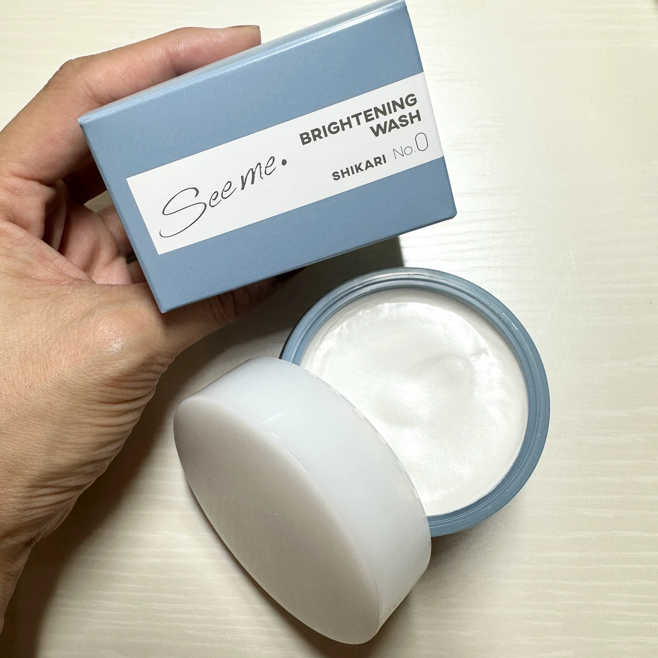 【SHIKARI（シカリ）BRIGHTENING WASH】