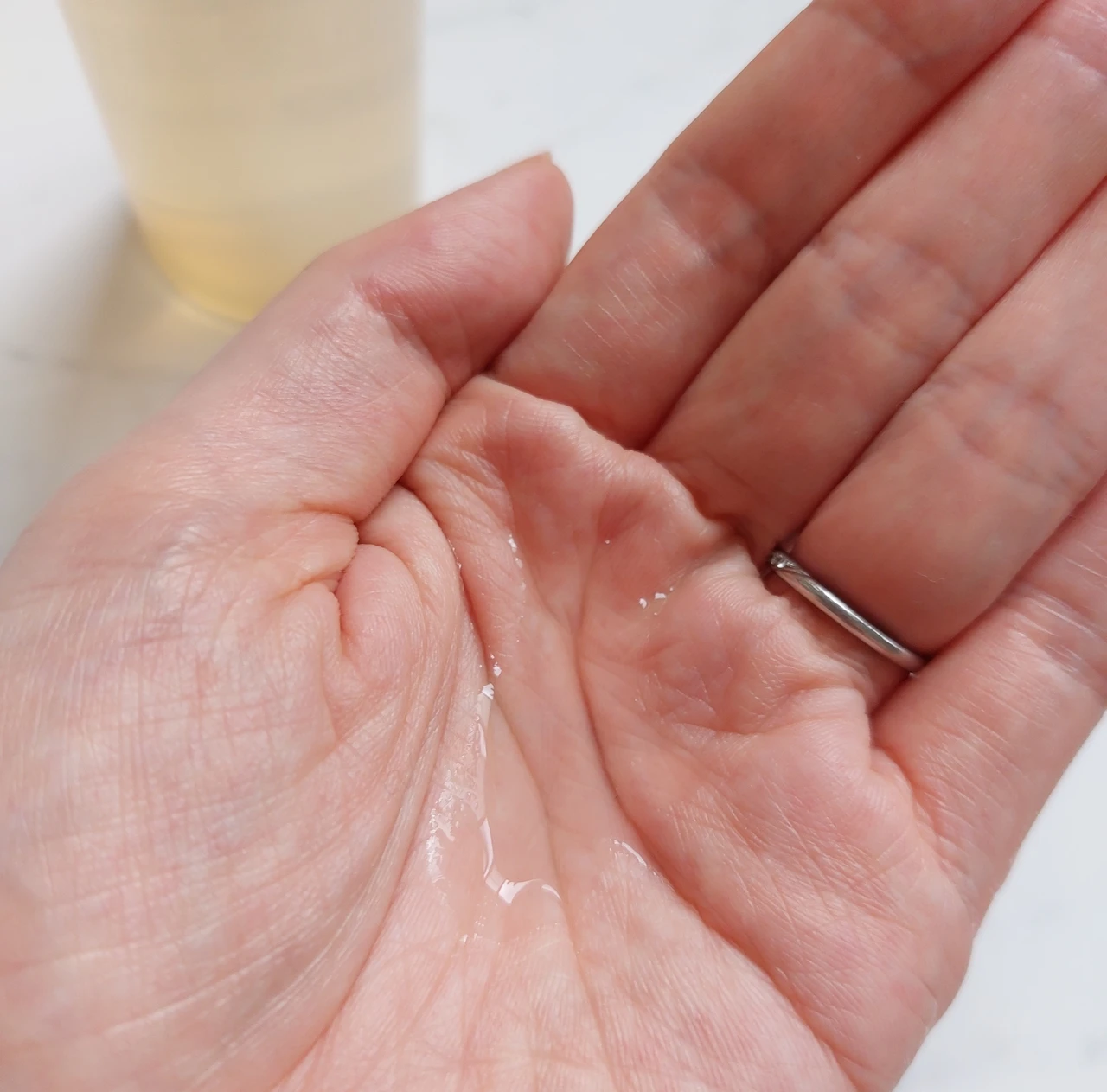 オバジX フレームリフトローションテクスチャー