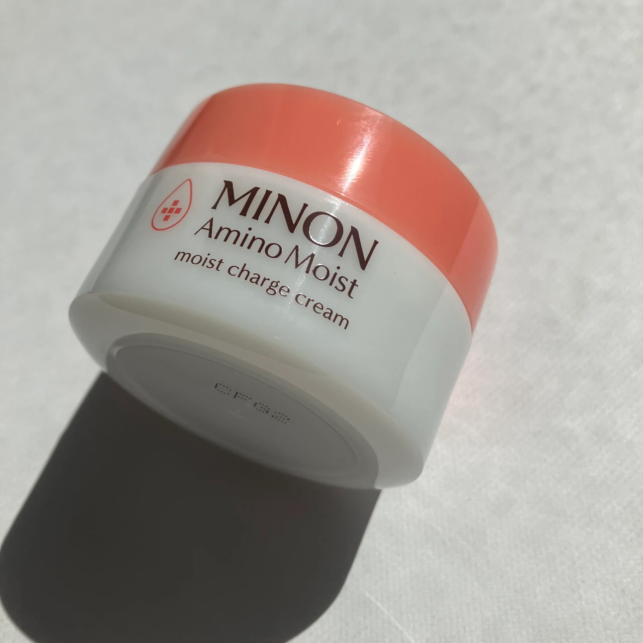 【ミノン アミノモイスト】うるおいだけでなく美しさもプラス!これからの季節に活躍する敏感肌用クリーム_2