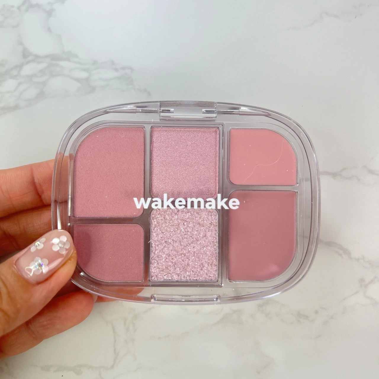 【2025年春新色】ワントーンメイクが今っぽい♪wakemakeソフトシアーマルチパレットをパーソナルカラー別にご紹介！_5_1