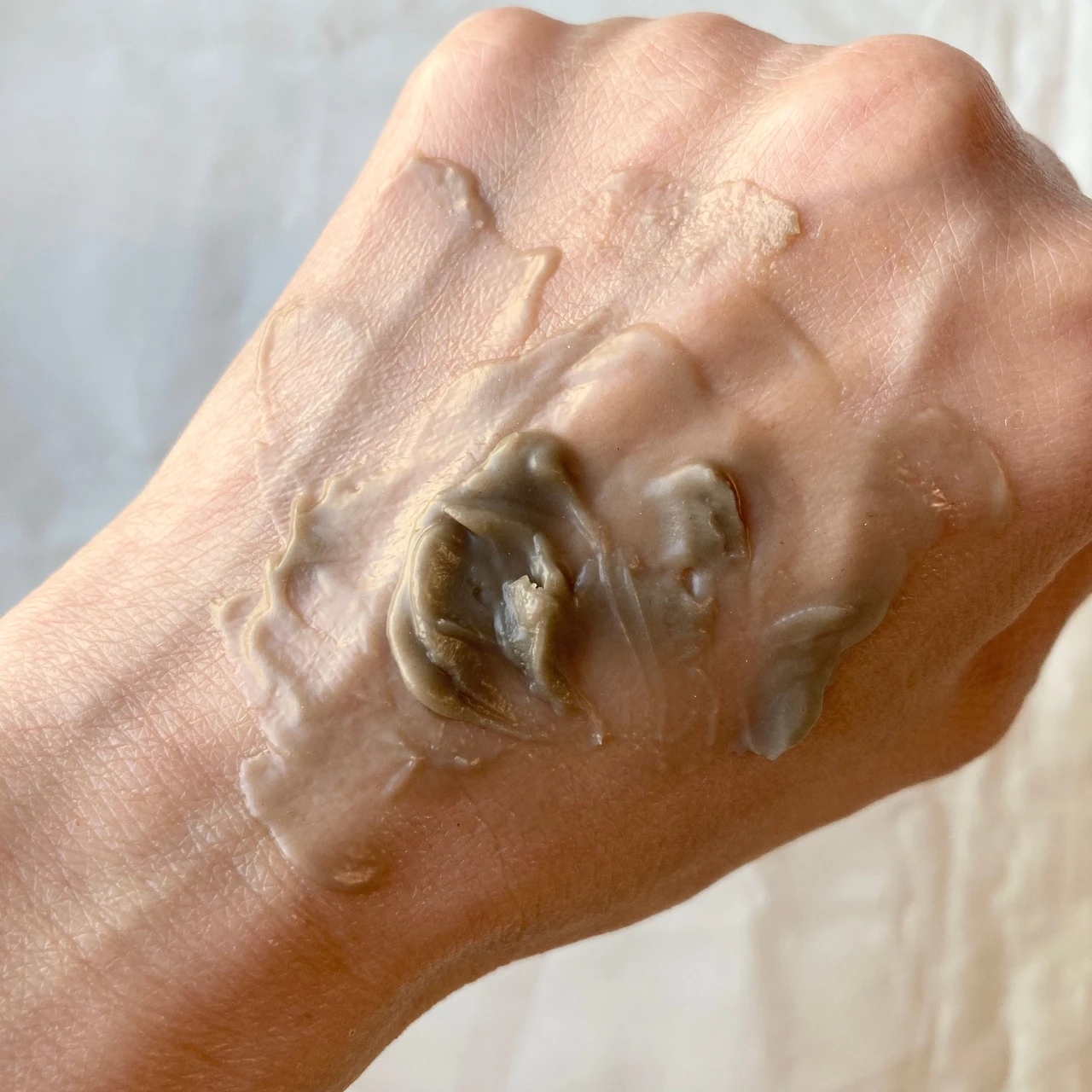 【DUO】パワーアップした、人気のホワイトバームをレビュー!!
肌の色ムラにアプローチして、透明感の高い肌へ♡♡_4_2