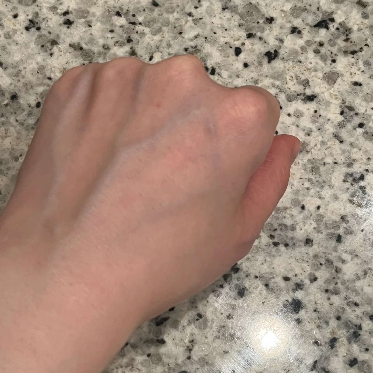 【Be】まるで美容オイル！保湿成分でしっとり仕上がりのクレンジングオイル_3_4