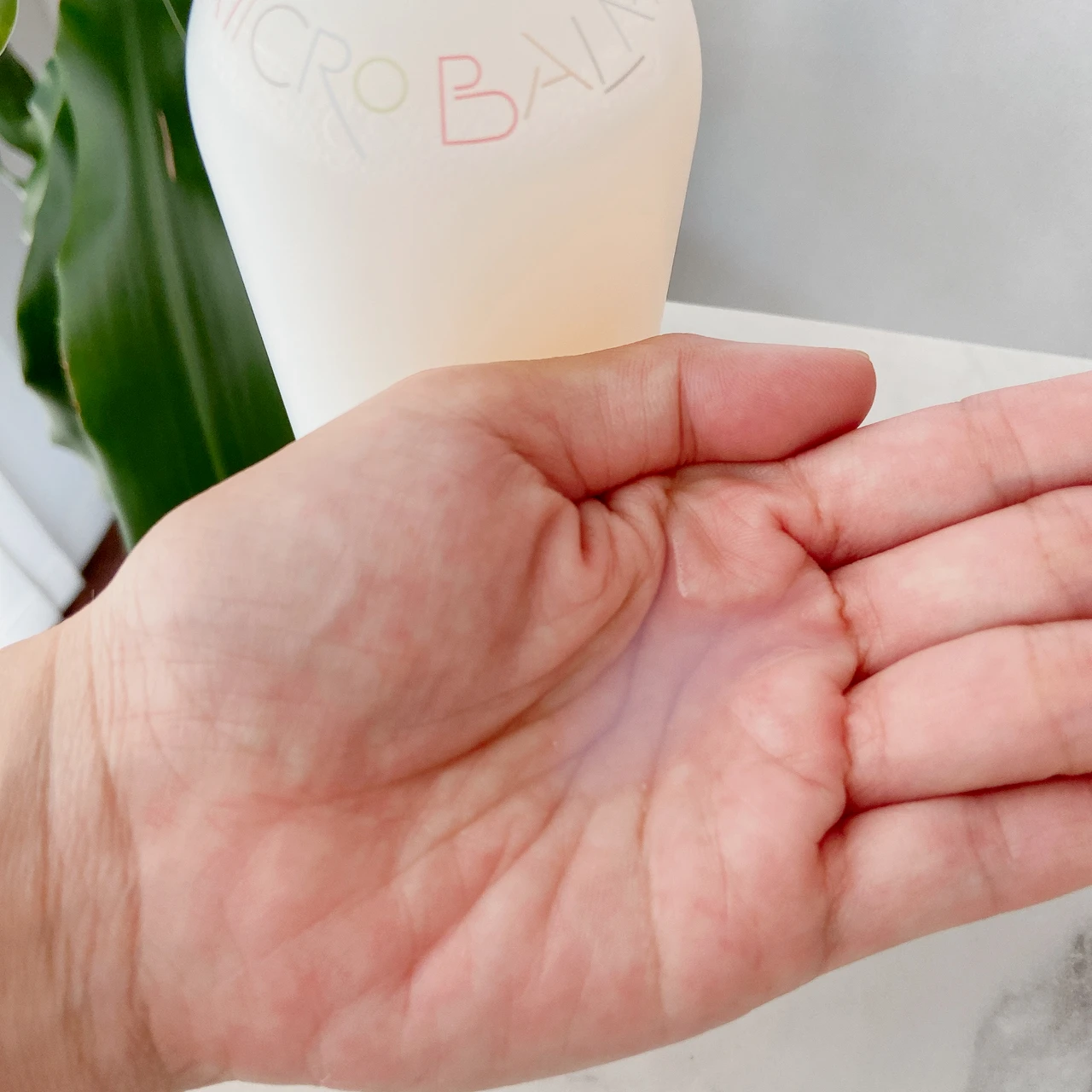 【高機能×低刺激👏】ボーダーレスで使える！コスメデコルテ「マイクロバーム ローション」_2_2