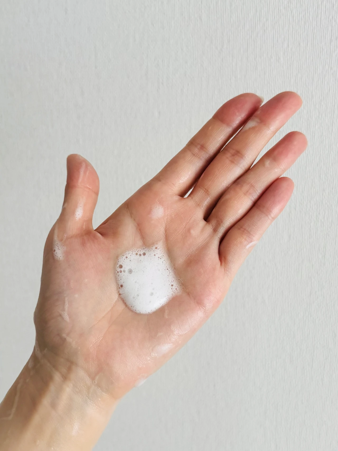 マイブースターズのインシルク ブースターシャンプーのテクスチャー