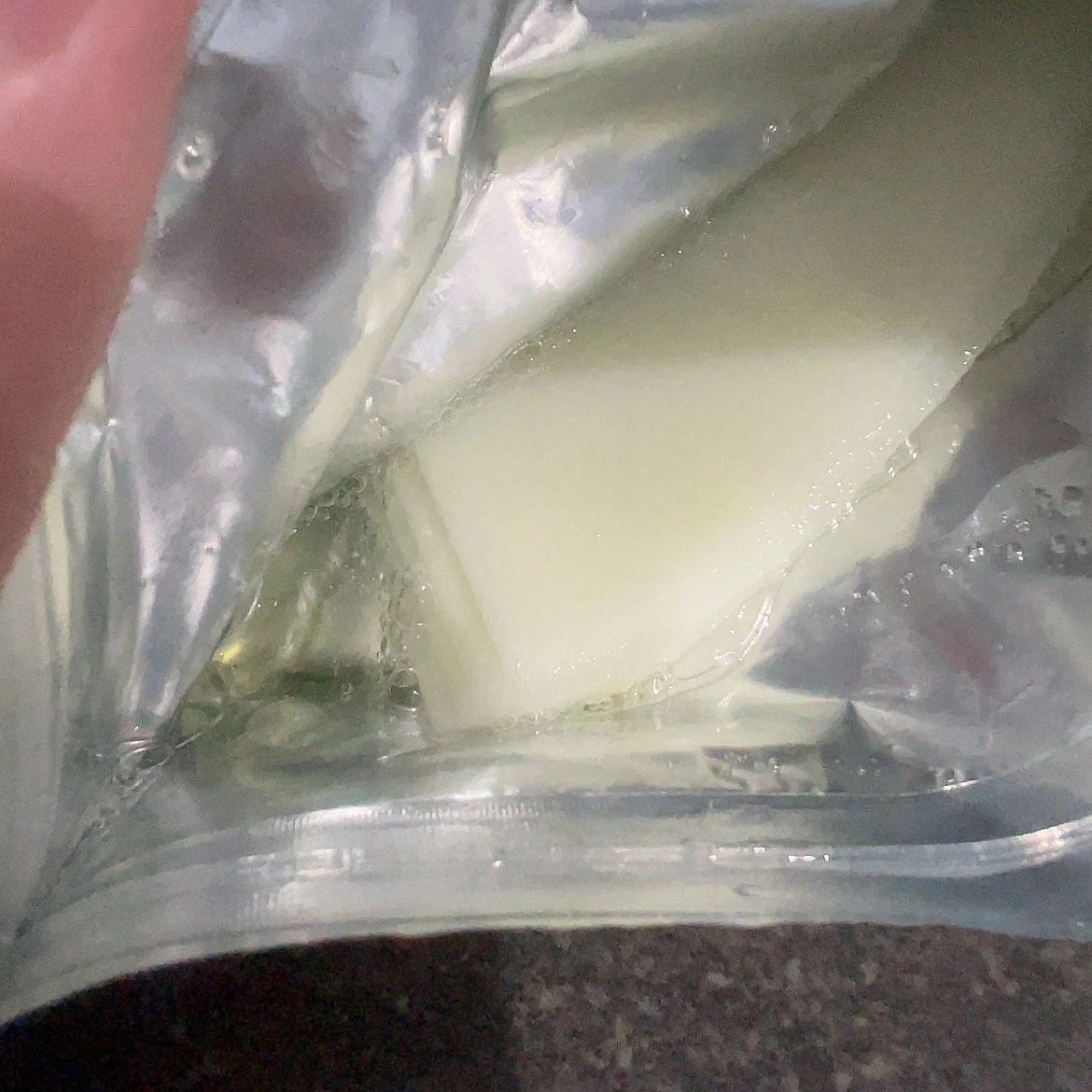 毛穴悩みをケアするマスク！パーフェクトワンフォーカス『VC25チャージ スムースマスク』_2_1