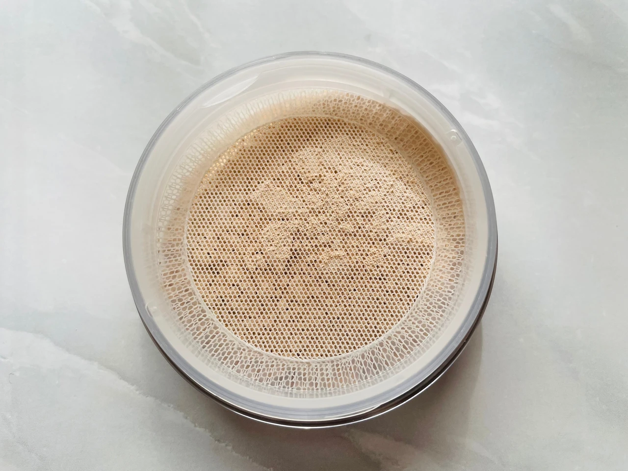 【2022年10月の新作コスメ】Primavista(プリマヴィスタ)のポアレスフィクサーで毛穴レス肌を体感してみませんか？_9_2