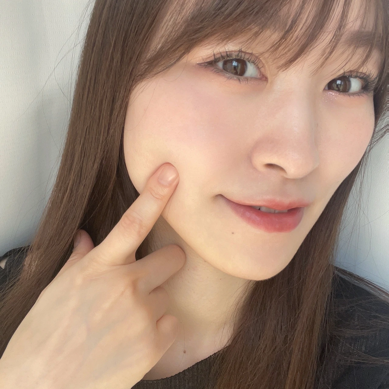 【８時間崩れない】ベースメイクもポイントメイクも日焼け止めで叶える！アリィー クロノビューティー カラーチューニングUV 03／カラーオンUVチーク 01【2023日焼け止め】_3_2