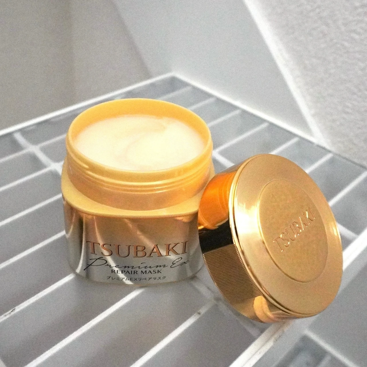 TSUBAKI ツバキ シャンプー トリートメント ヘアパック プレミアムEX インテンシブリペア リペアマスク ヘアマスク ドラッグストア ダメージケア 髪 イオン 黒TSUBAKI 金のヘアマスク