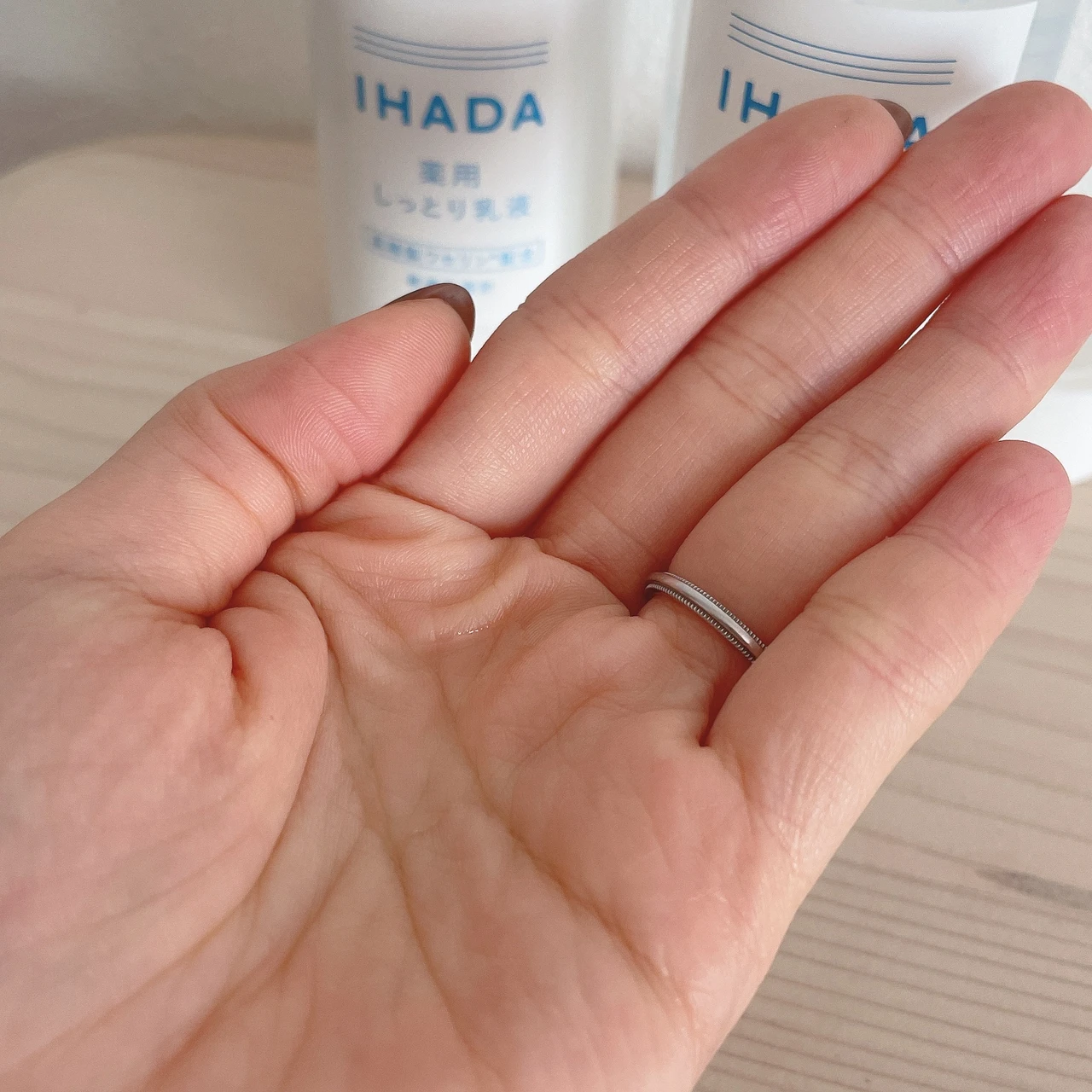 【ゆらぎケアに】IHADA(イハダ)の高精製ワセリン配合スキンケアで季節の変わり目の肌荒れ対策！効果的な使い方もご紹介します♡_3_2