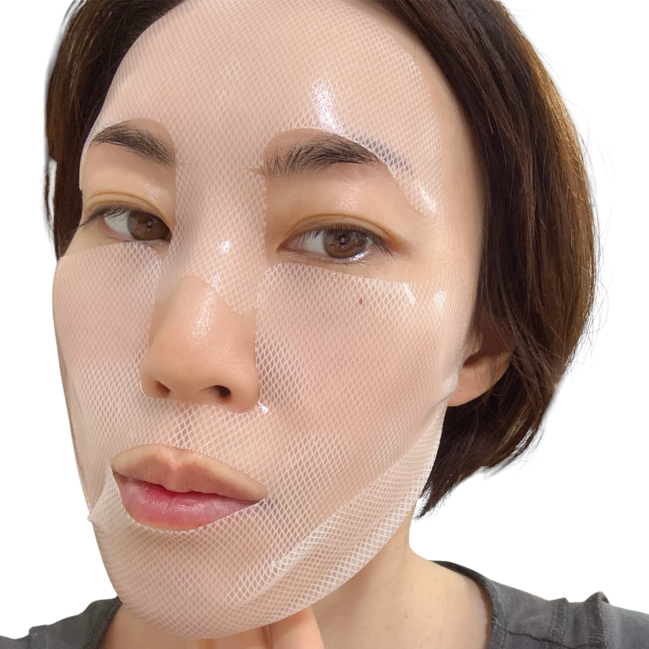 プロバイオダーム ™ 3Dリフティングフルフェイス輪郭マスク 装着した様子