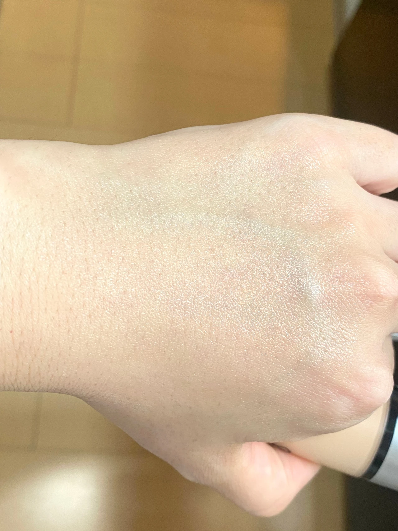 アンドビー　&be メイク下地　化粧下地　ツヤ肌　河北祐介