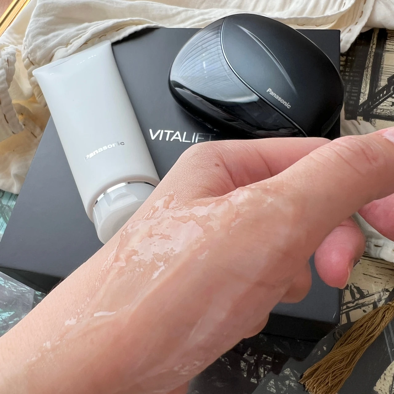 コロナ禍で増えた肌悩みに！ Panasonic［パナソニック］バイタリフト かっさ EH-SP85でフェイスラインの肌に“美容クリニック級の表情筋を鍛える*1”ホームケアを！_5_3