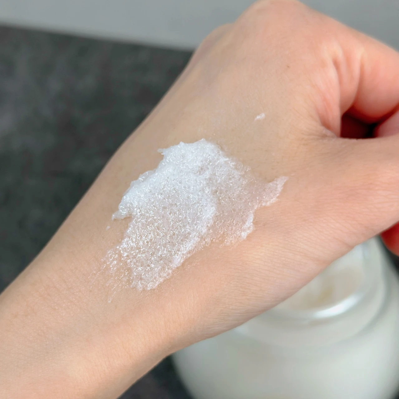 サボン（SABON）のヘッドスクラブで頭皮ケアを！美髪に近づく大人気商品♡_3_2