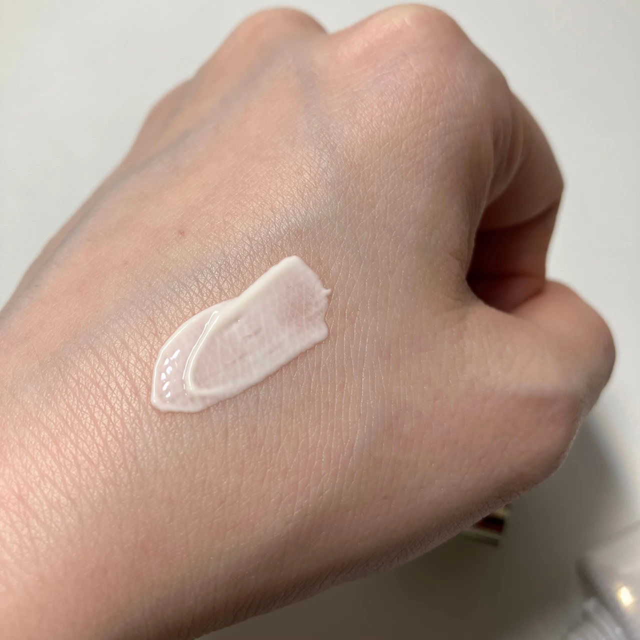 【カバーマーク】コラーゲンを与えて外的ストレスから肌を守る！ハリを持続しながら紫外線対策できる有能クリーム【トリートメント デイ クリーム】_3_2