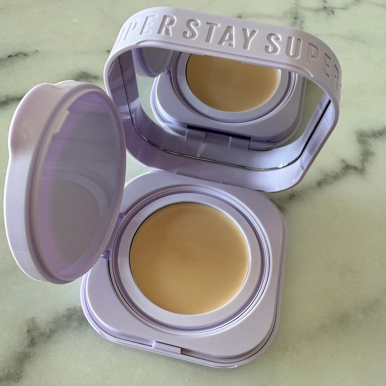 【メイベリン新作】まるで生チョコ？！ステイクリームパクトファンデーション_2_1