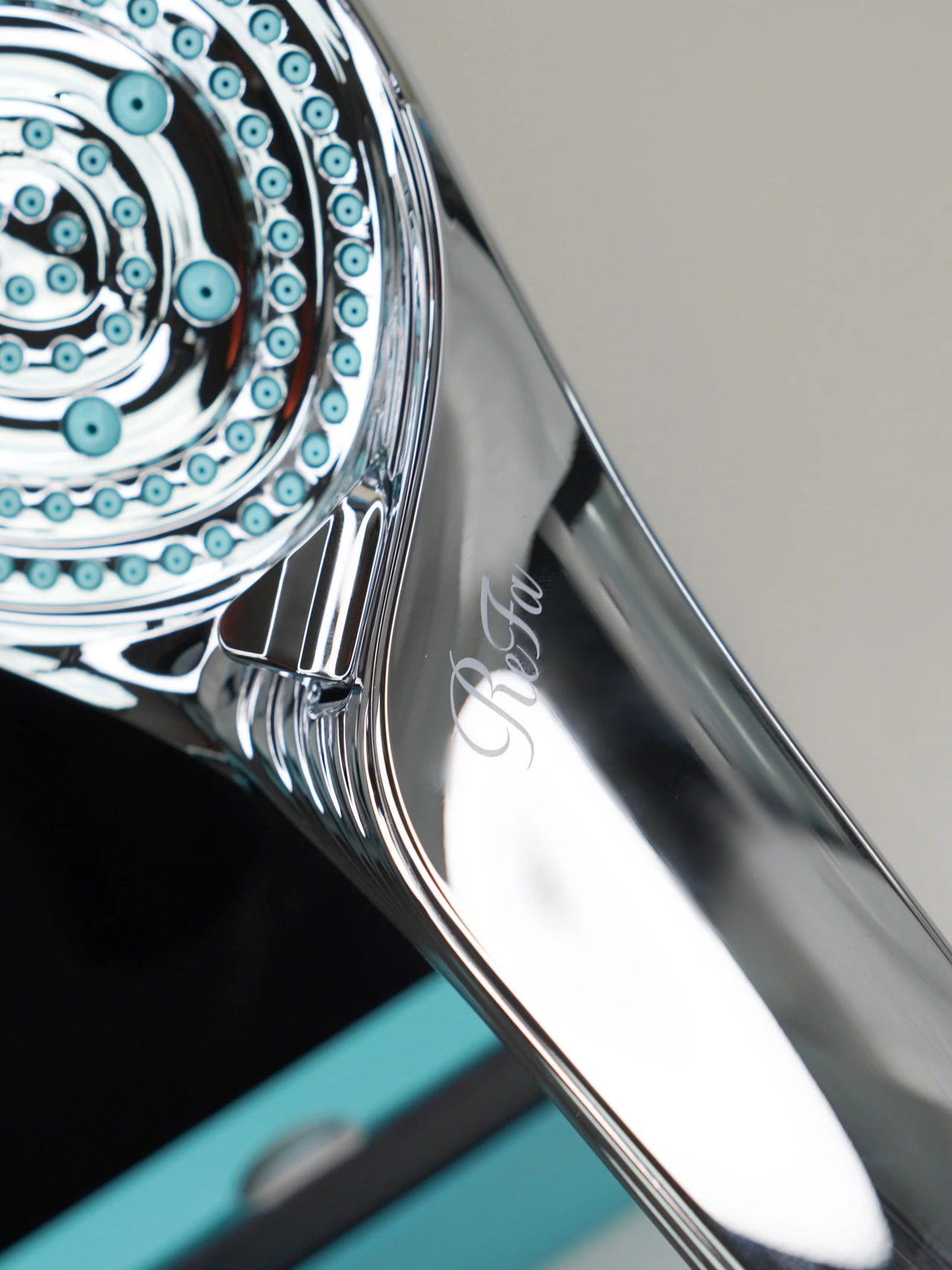 これは革命! ReFaのシャワーヘッドで新感覚の美容習慣に_4_1