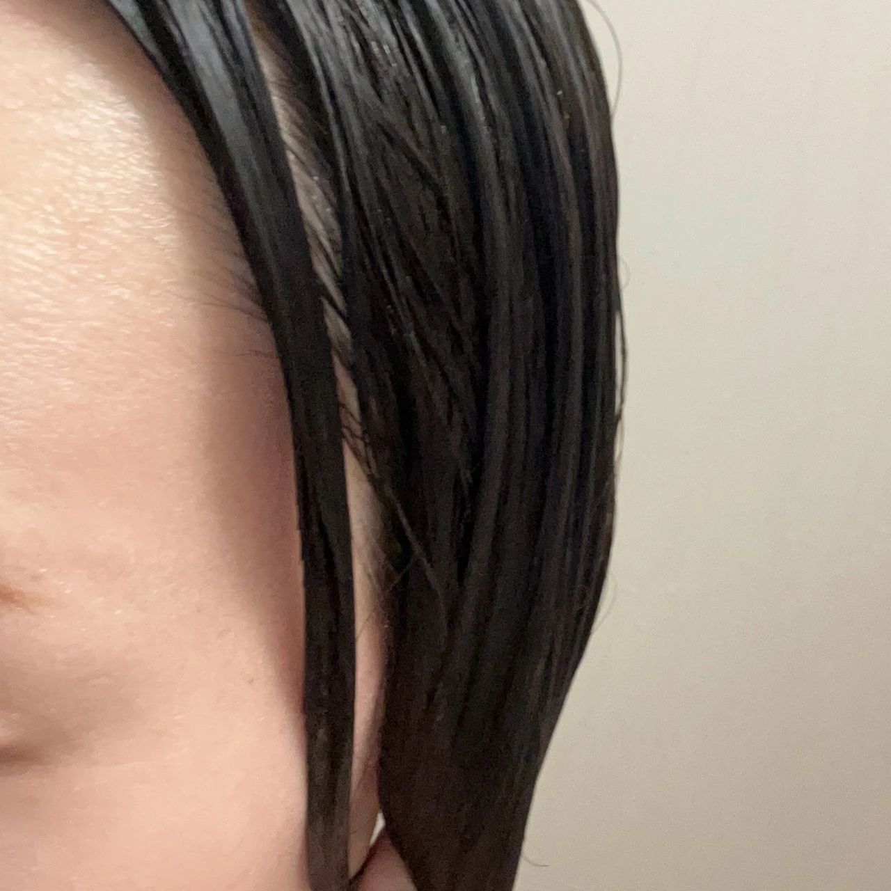 ヒリツ バランスリペアトリートメント オーロラ テクスチャー