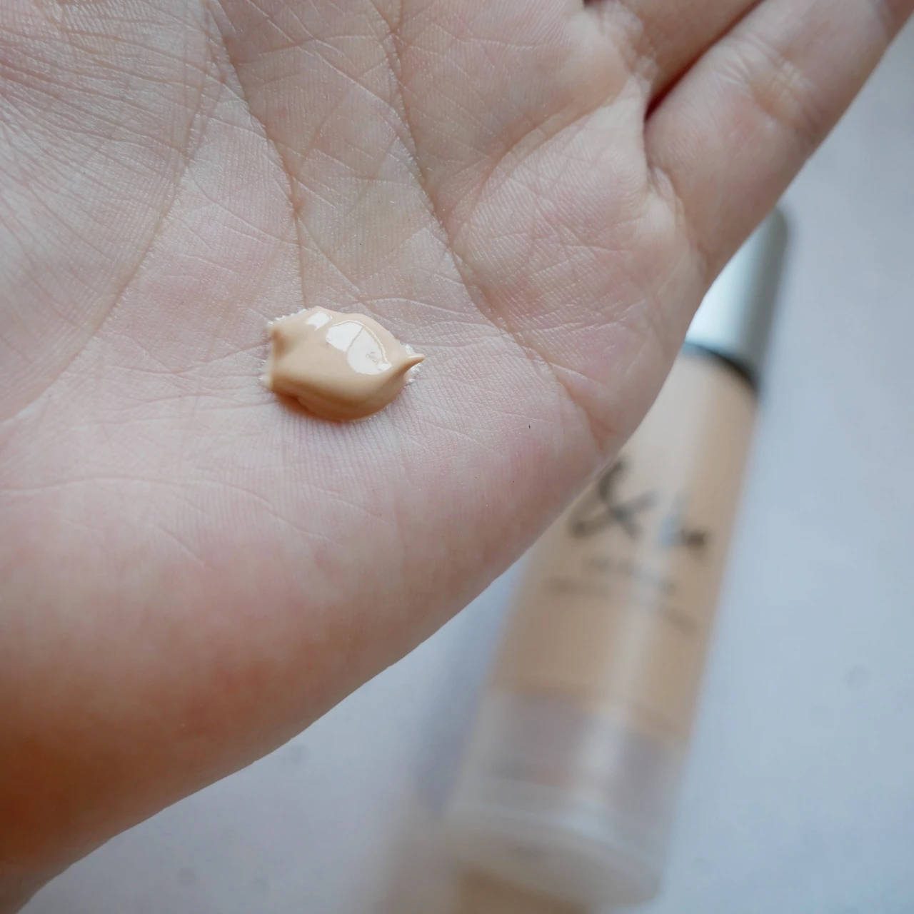 【&be】なぜそんなに人気なの？2020年上半期ベスコスを受賞したUVプライマーの魅力を徹底解剖！_3_1