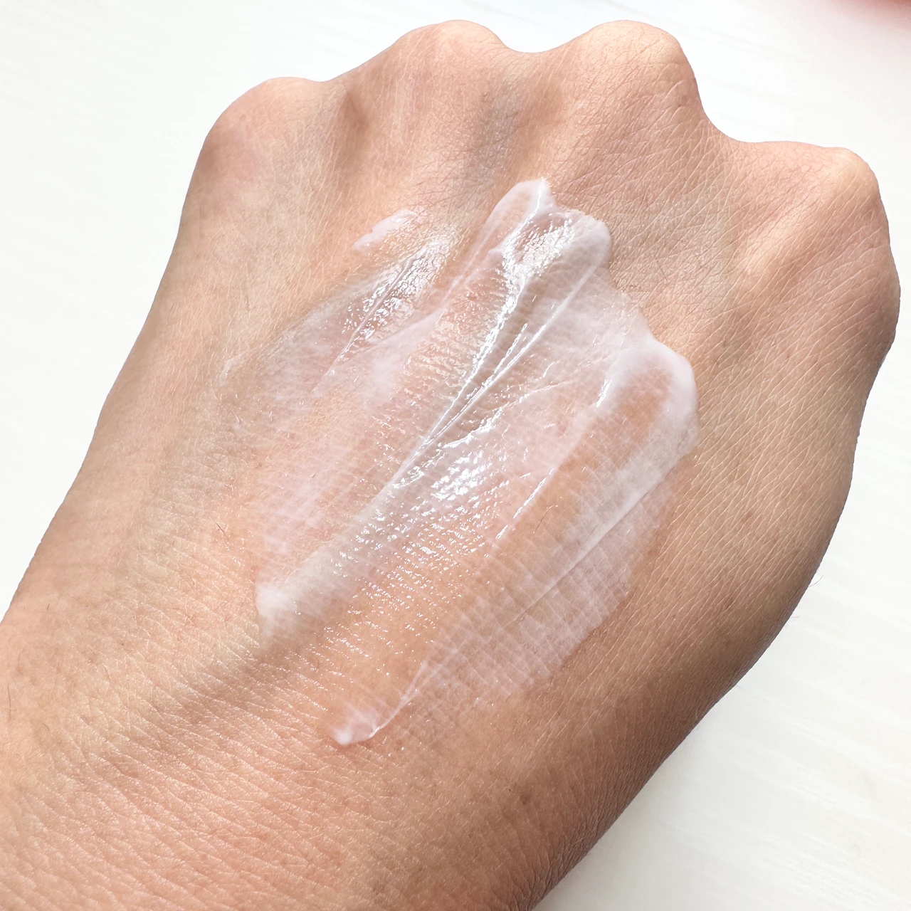 ミノン アミノモイスト クリーム テクスチャー