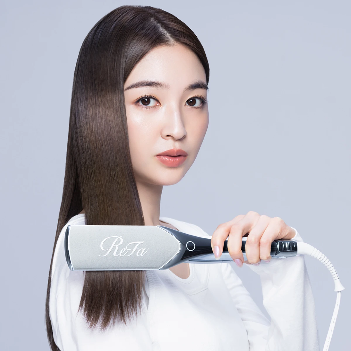 ReFaのヘアアイロン】でドラマティックにヘアチェンジ！シーンごとに