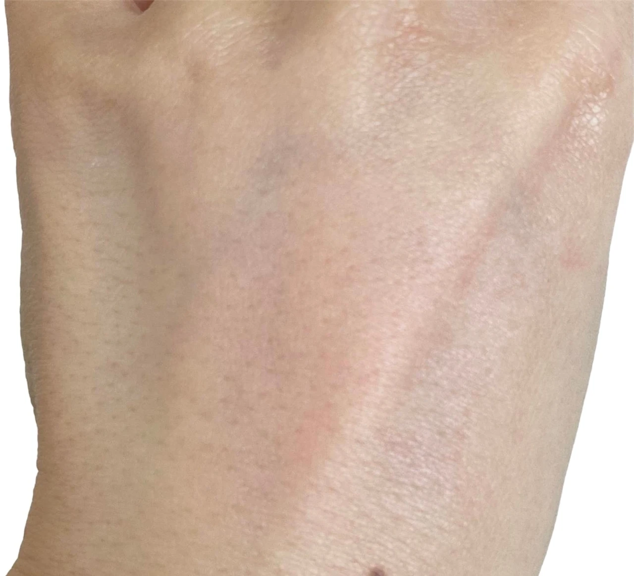 【日焼け止め】これからの時期使うならコレ!アリィー クロノビューティでUVケアしながら肌印象を底上げ!_4