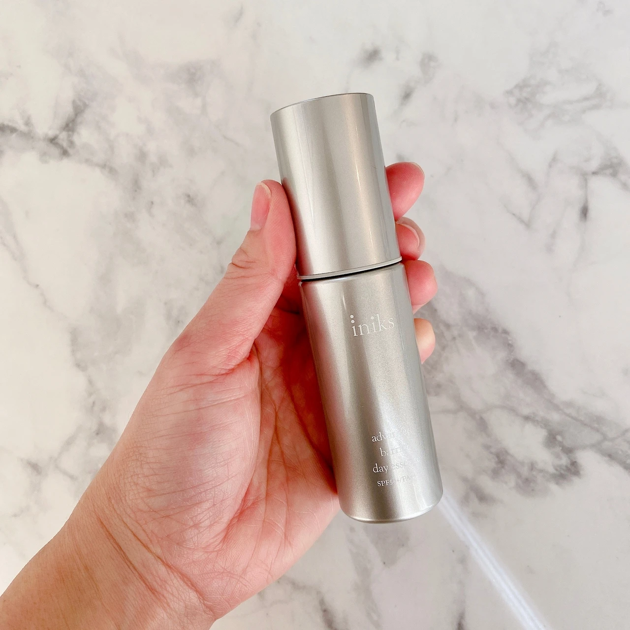 【敏感肌でもあきらめないで👍】トーンアップしながらケアもできちゃう👀敏感肌用日焼け止め美容液✨iniks「アドバンスバリア デイエッセンス」💕_3_2