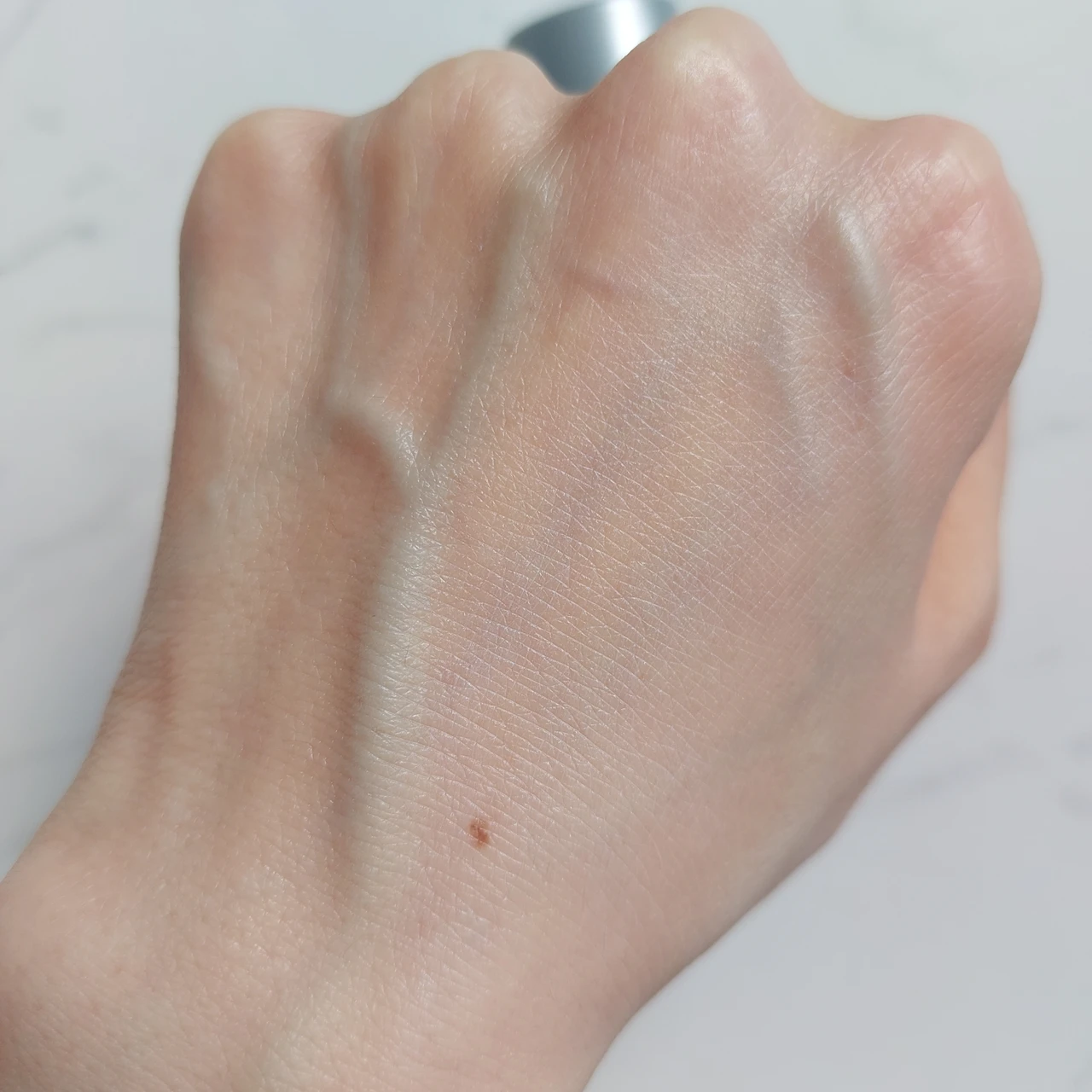 夏のメイクの必需品！プリマヴィスタの「スキンプロテクトベース＜皮脂くずれ防止＞ SPF50」で皮脂崩れ気にしない☆_2_2