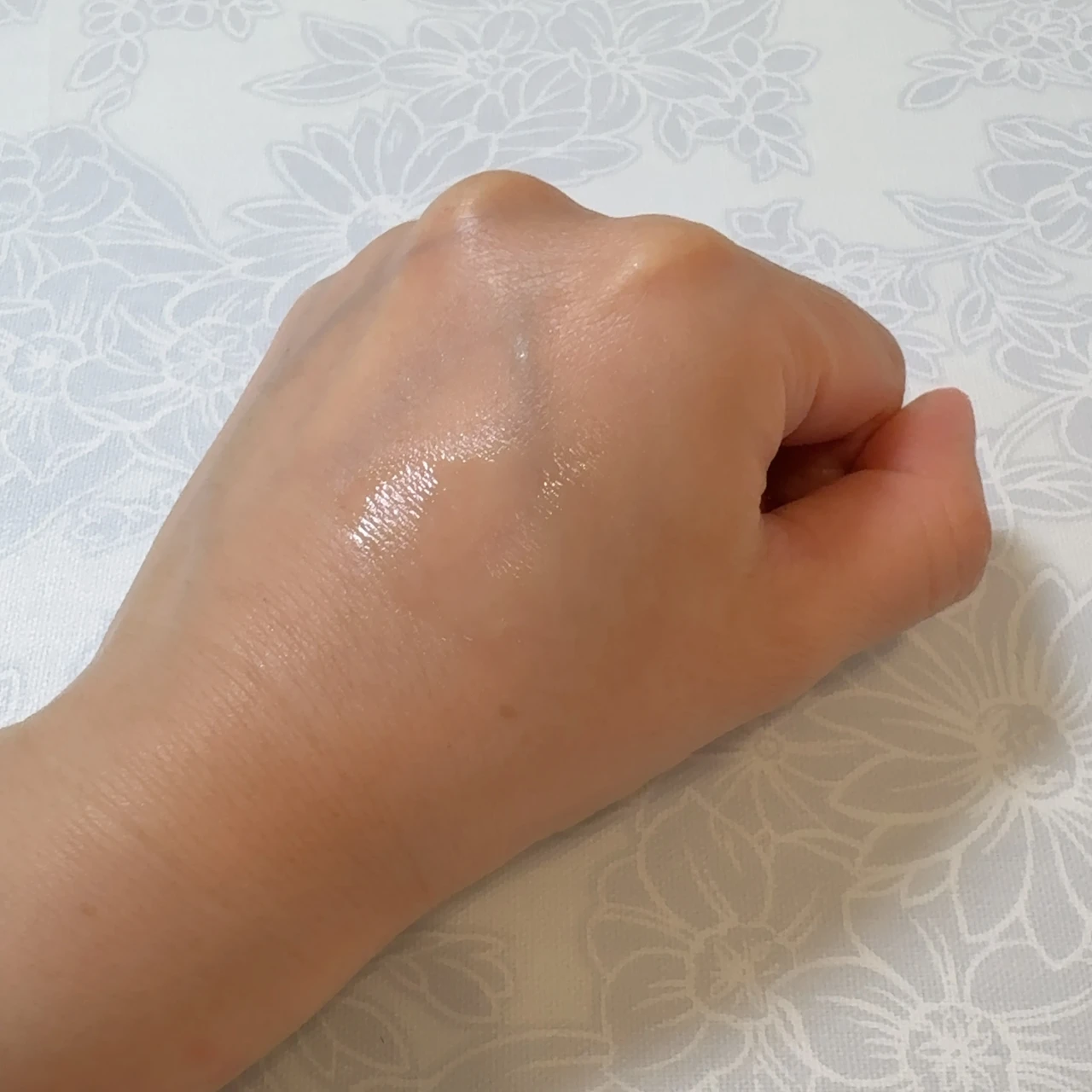 紫外線予報 冷たいUV泡ジェルFのテクスチャー②