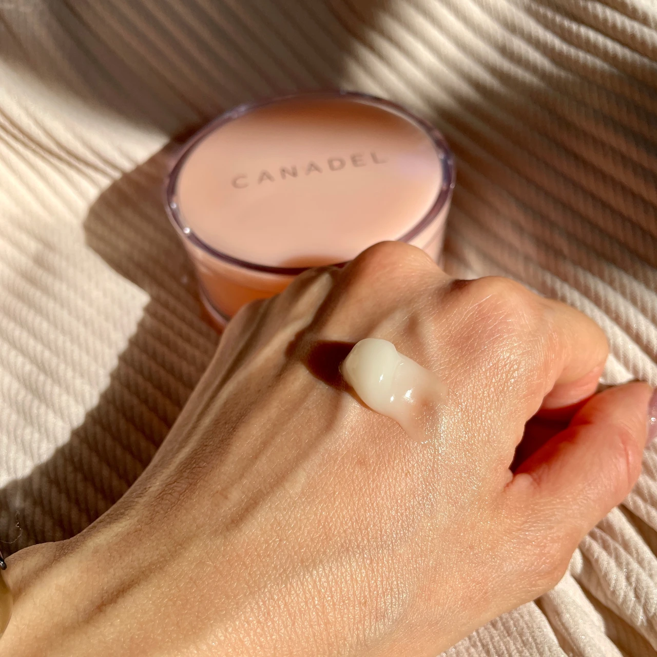 ハリ・弾力肌を土台から支えるエイジングオールインワン誕生！ピンクボトルで“ピンッ肌”を目指そう！_3