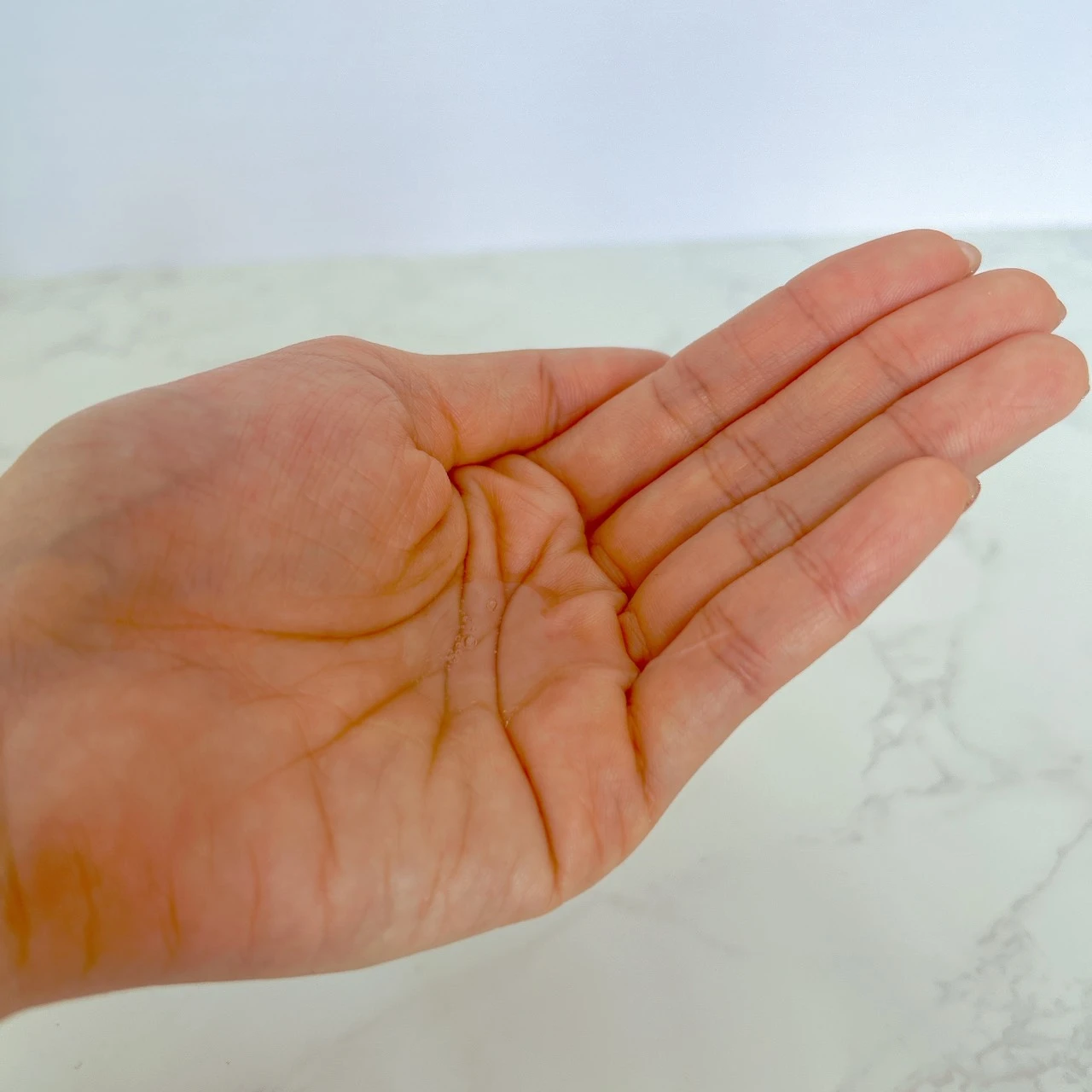 【ぷるとぅるん髪へ】貯水ヴェール美容でうねり・広がる髪をケア！特徴や使い心地をレビュー！
_3_1