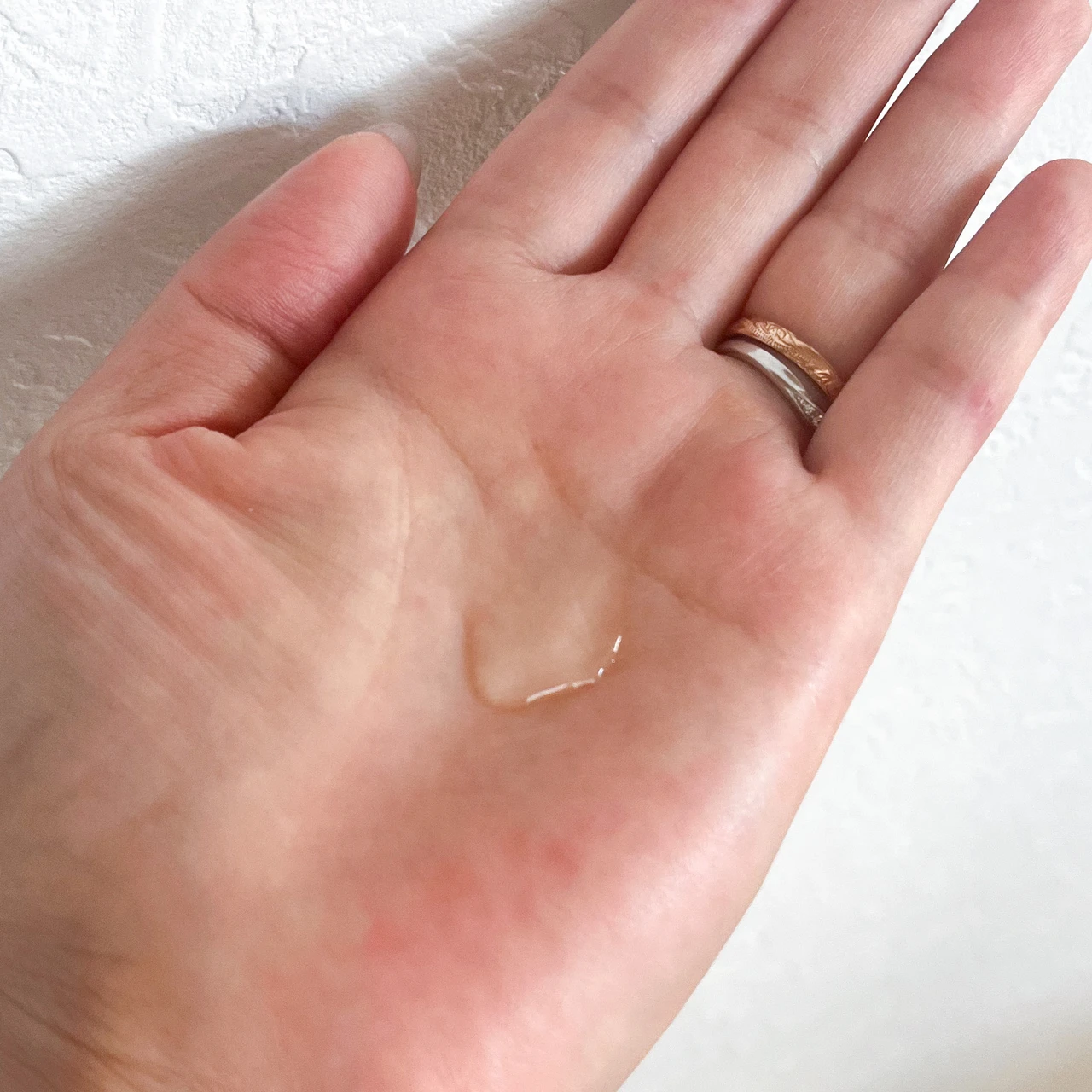 アルソアセルローションのテクスチャー