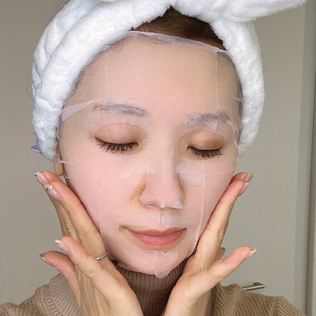 「11/1発売】5分で透明感チャージ！パーフェクトワンフォーカス VCチャージホワイトマスクをご紹介！
_3_2