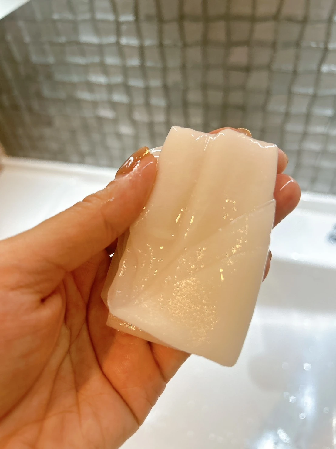 【まるで水スポンジ肌！？弾力すごすぎパックのご紹介】_3_1