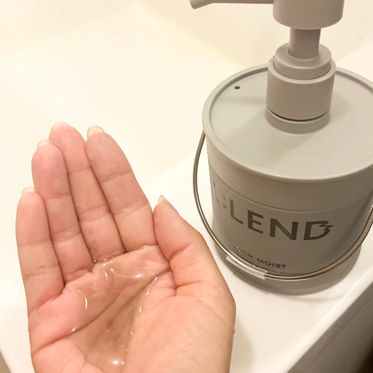 【話題】泥で地肌&美髪ケア！クレンドのシャンプー&トリートメント使ってみました！_2_1