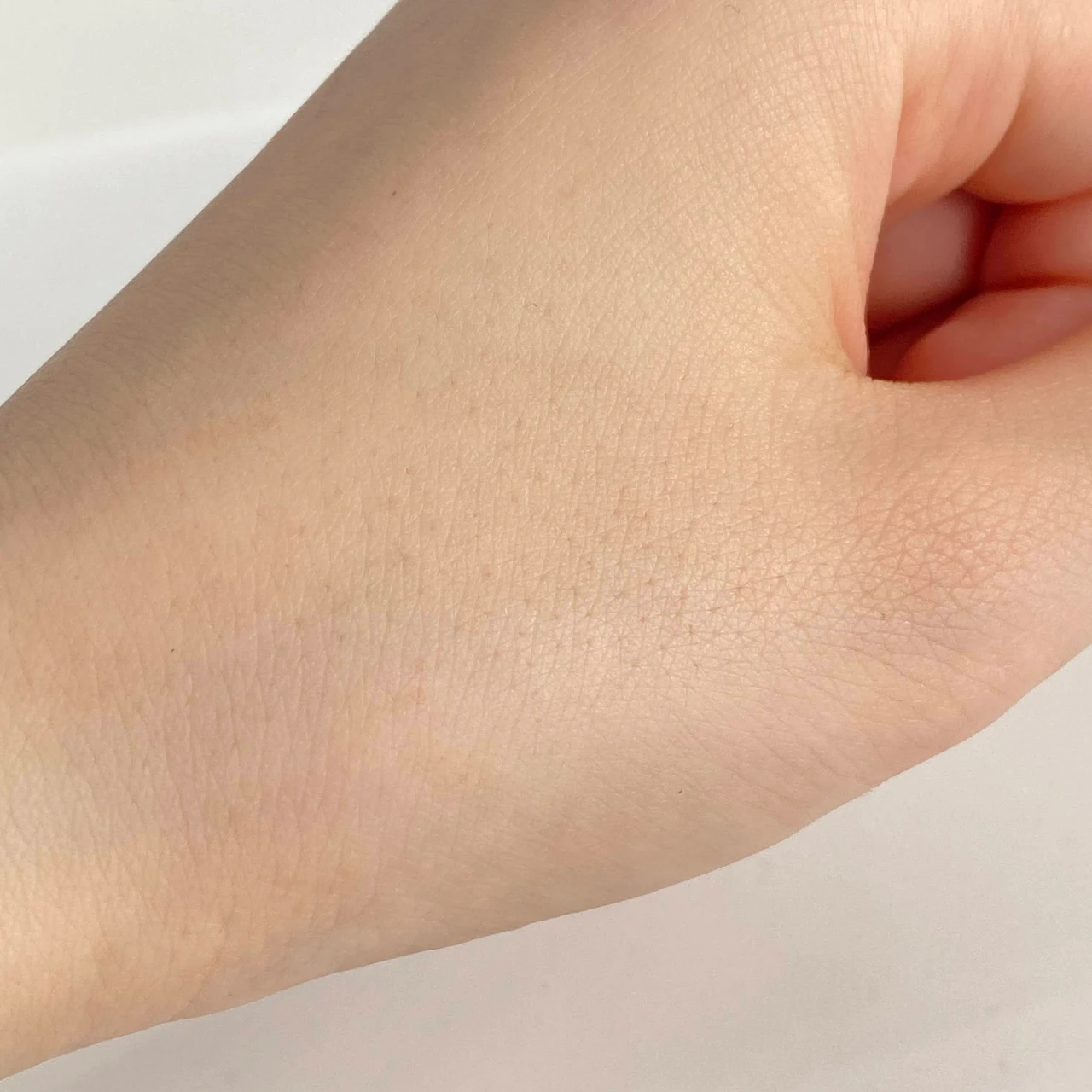 ロート製薬のオバジXシリーズがリニューアル!重力に負けないハリ肌を目指す【オバジX フレームリフトシリーズ】_3_3