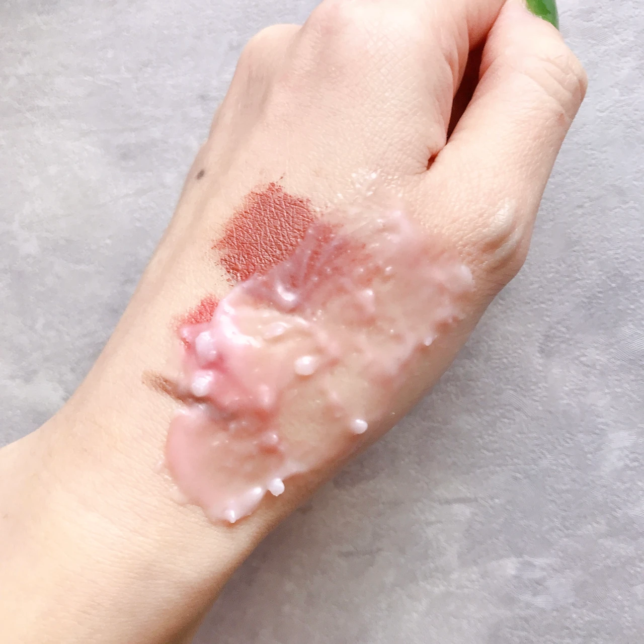 デュオ ザ クレンジングバーム　テクスチャー