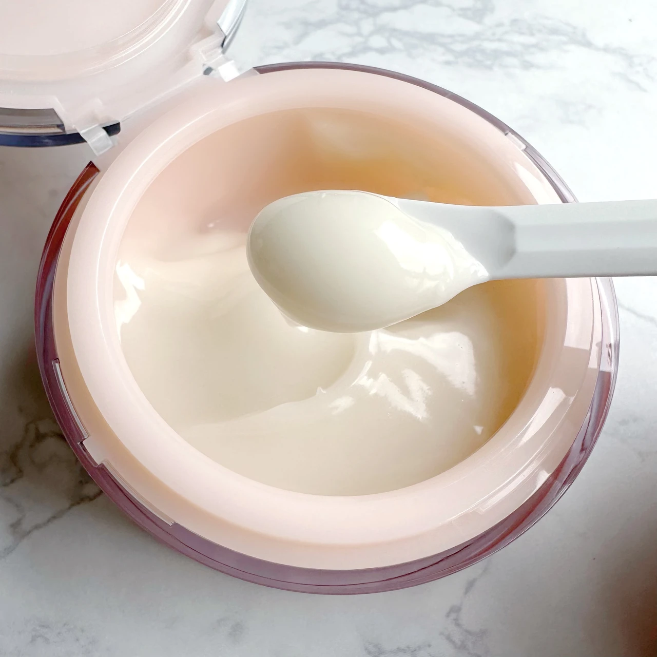 カナデル プレミアリフト