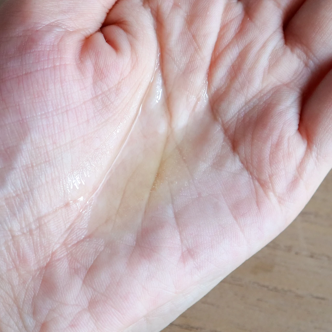 アンレーベル ラボ Vエッセンス テクスチャ