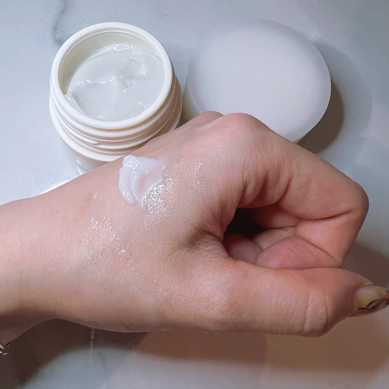 ディセンシアクリーム