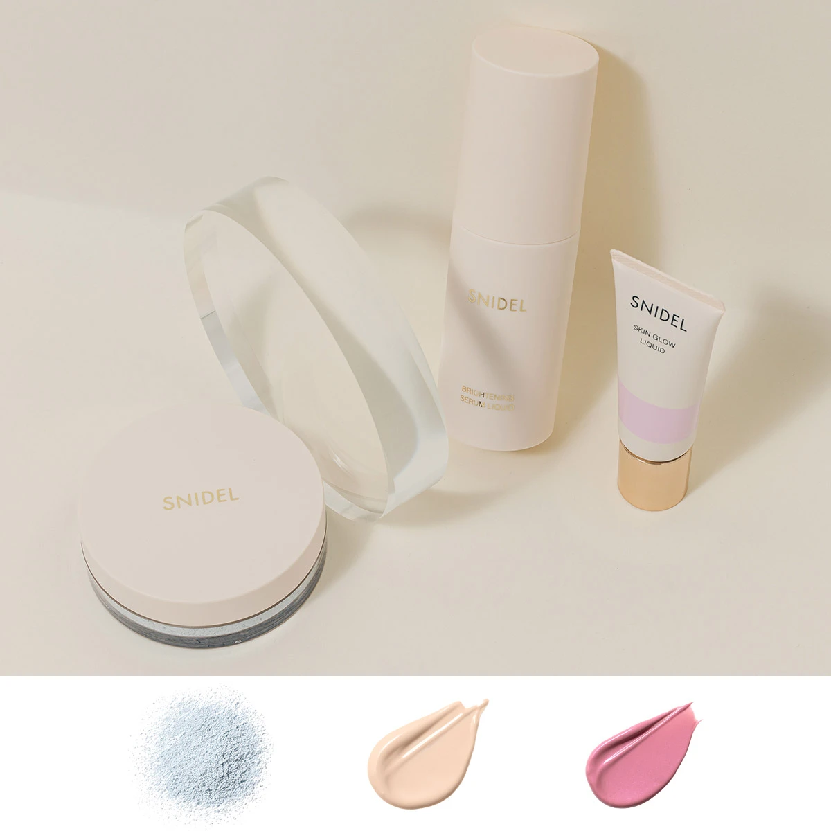 スナイデル ビューティ ファンデーション チーク パウダー