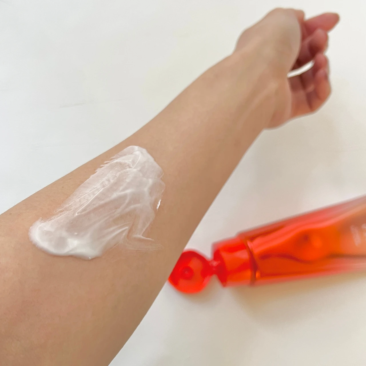 【est】ボディのエイジングケア！信頼のestでボディも弾むようなハリ肌に♪_3_2