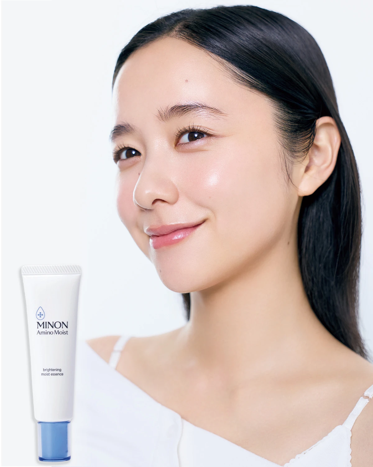 堀田真由さんの透明感スキンケア、ミノン アミノモイスト、敏感肌、美白ケア、ミノン アミノモイスト ブライトニング モイストエッセンス