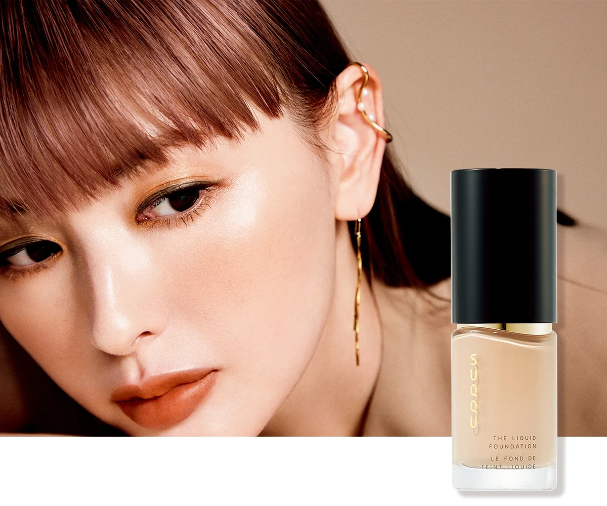 鈴木えみ　SUQQUの艶高い肌と春のメイクのバランス学