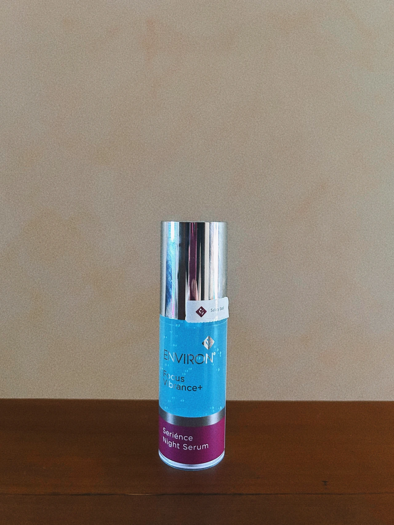 ナイトケアで外的ストレスを解放！エンビロン セリエンスナイトセラムで輝きに満ちた肌へ！_1