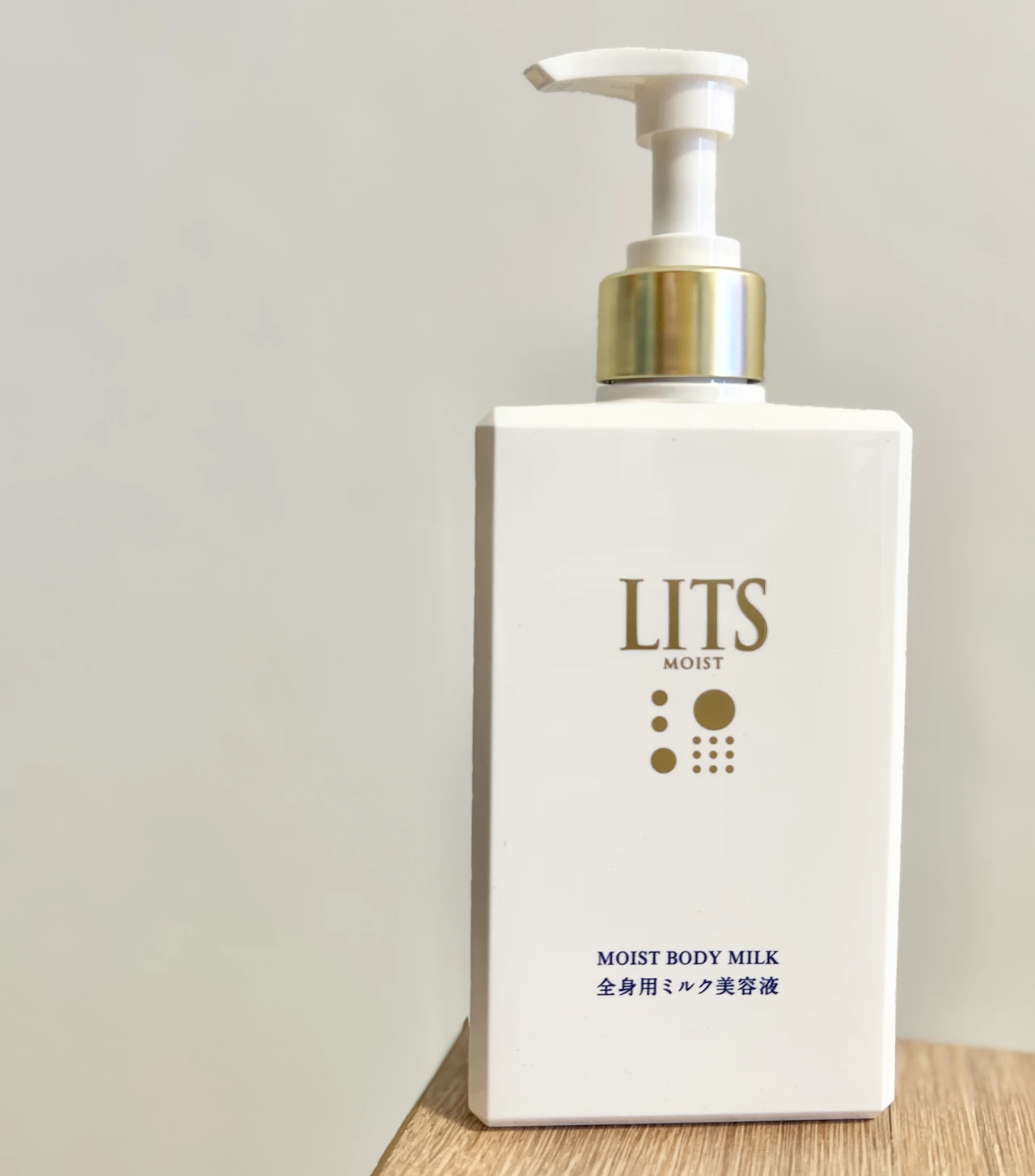 夏のお疲れ乾燥肌を手軽にケア！9月1日新発売《リッツモイスト 全身用ミルク美容液》_2_1