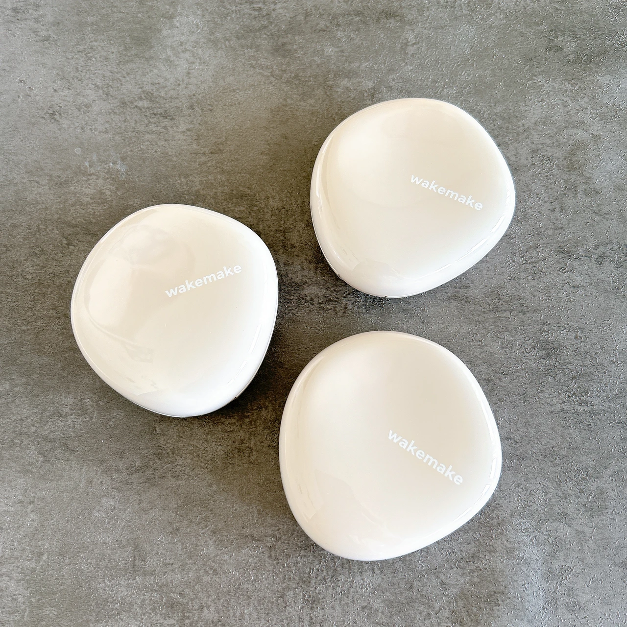 ウォーターグロウコーティングバーム　パッケージ