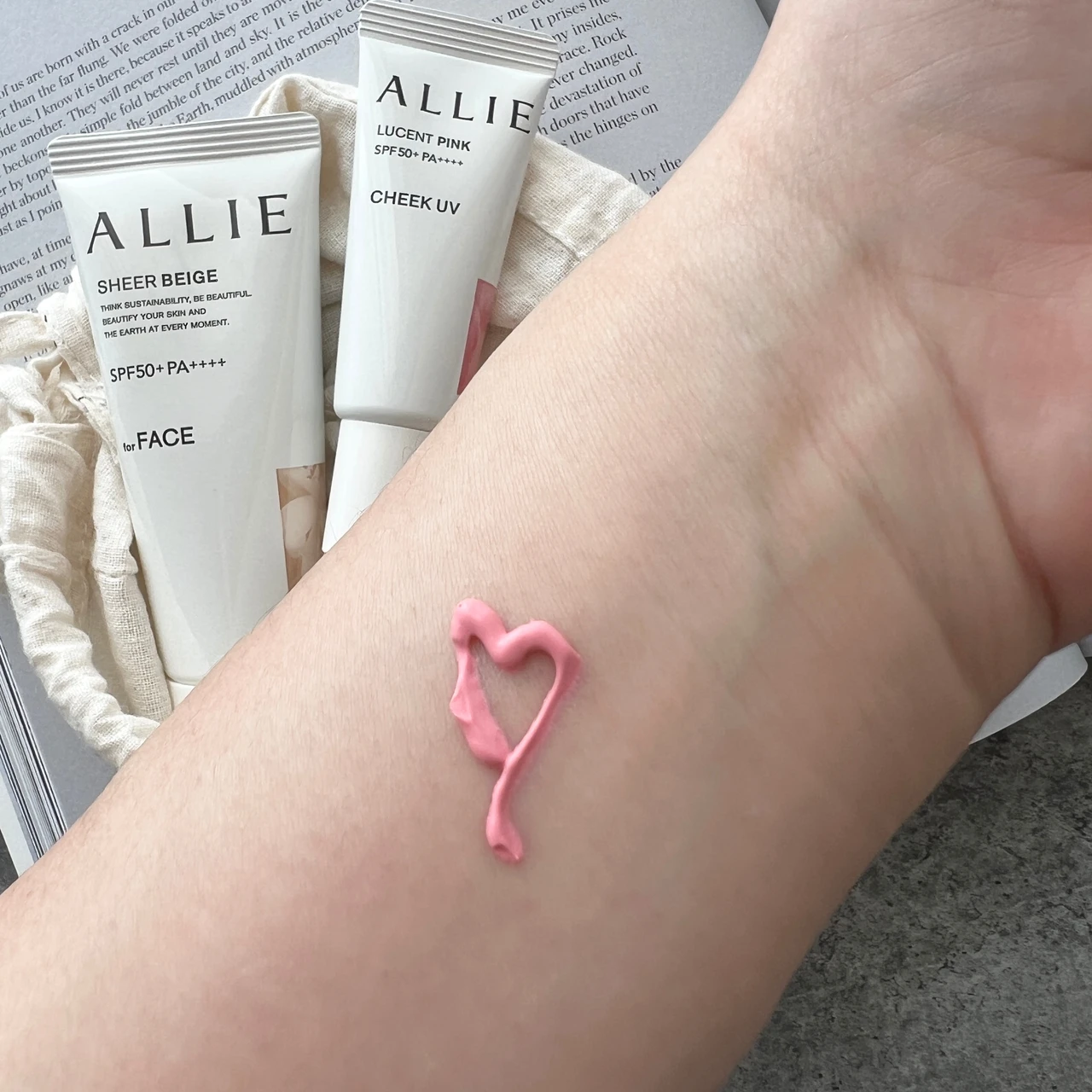 カネボウ ALLY(アリィー)から、日焼け止めだけでベースメイク&ポイントメイクが完了する【チークUV】と【ノーファンデUV】が発売!_3