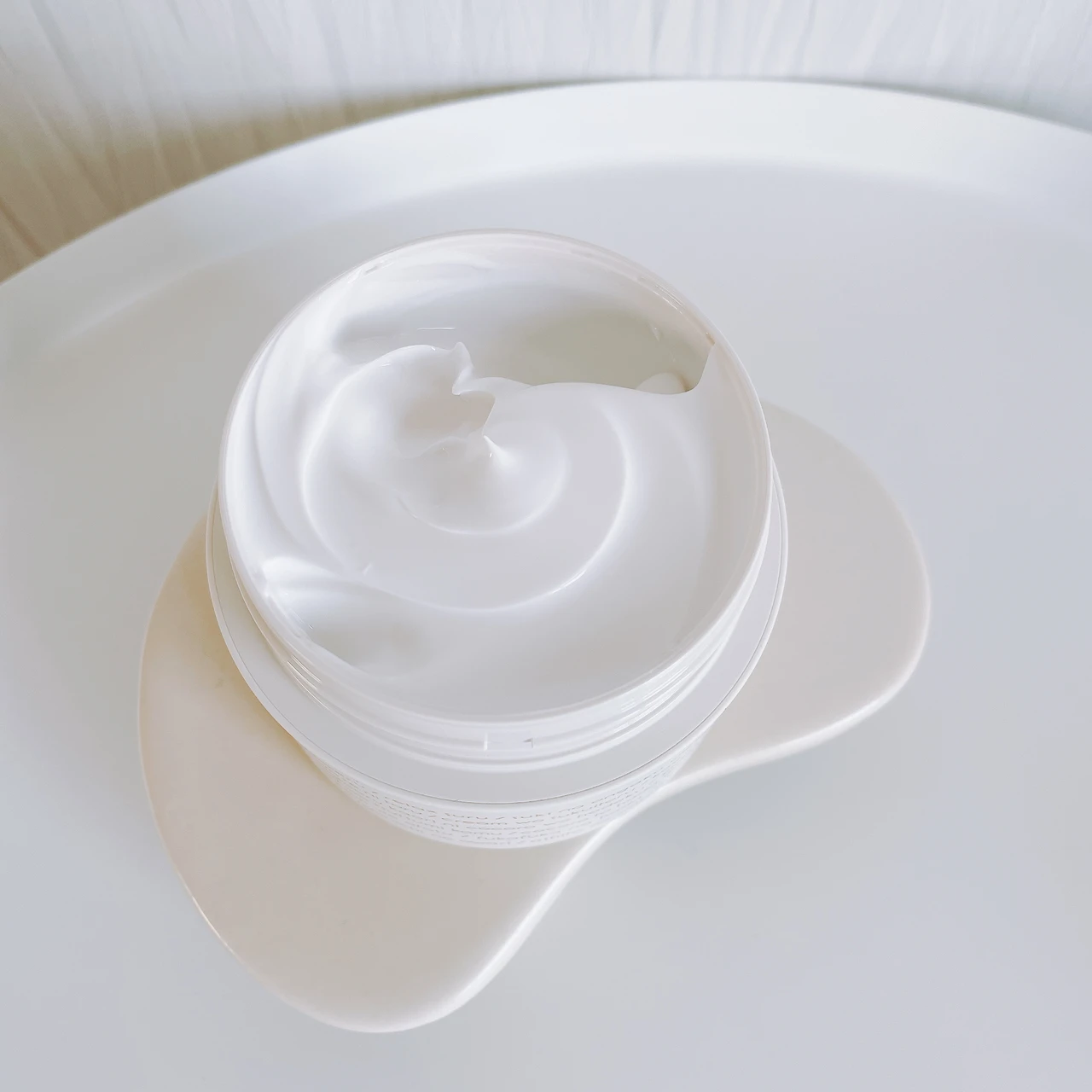 ルームエス スキンイノセンサ101 テクスチャー