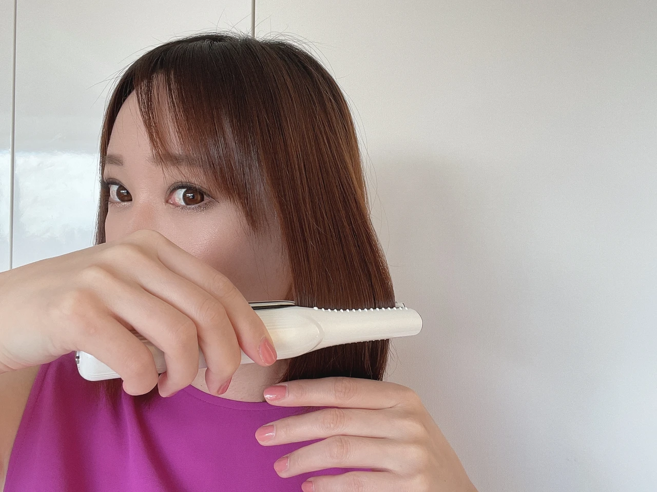 ReFaから待望の超軽量コードレスヘアアイロンが新登場！ひとつまみのニュアンスを再現してくれる指コテでワンランクアップのヘアスタイルを。_8_1