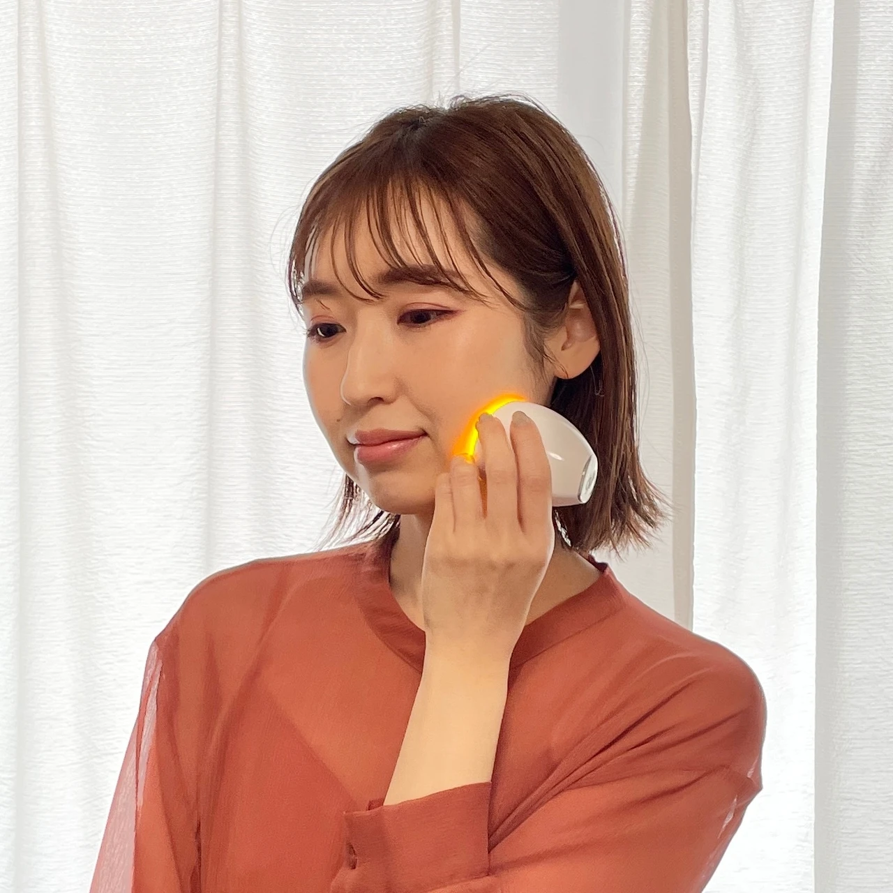 ReFa BEAUTECH SPOT Yellow 使用写真